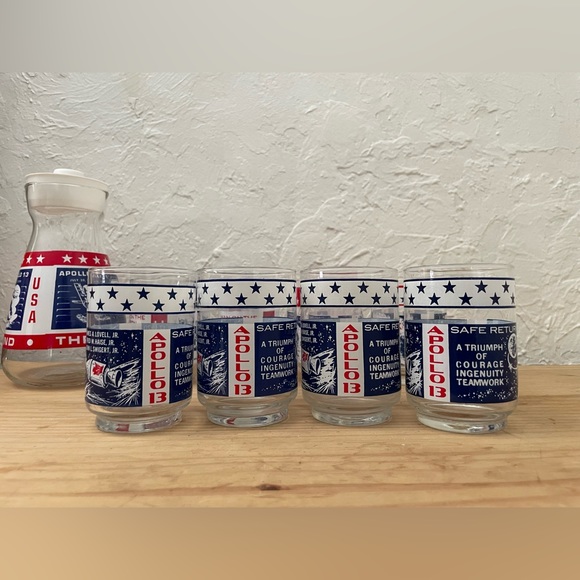 8 Vintage Collectable NASA whiskey glasses & pitcher - Picture 10 of 14